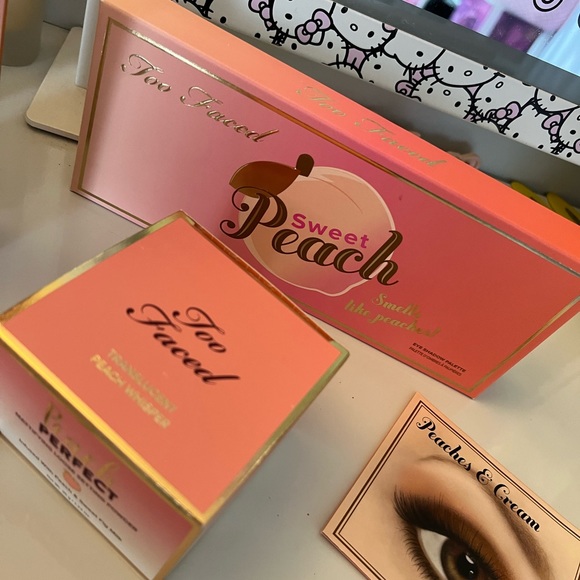 Too faced sweet peach collector set limited edition NEW eyeshadow, foundation - Picture 2 of 4